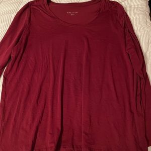 2x burgundy long sleeve shirt